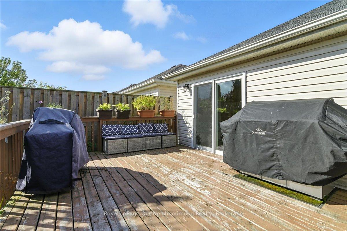 Photo 26 of 67 Harmer Drive, Clarington, Newcastle — HOMEH