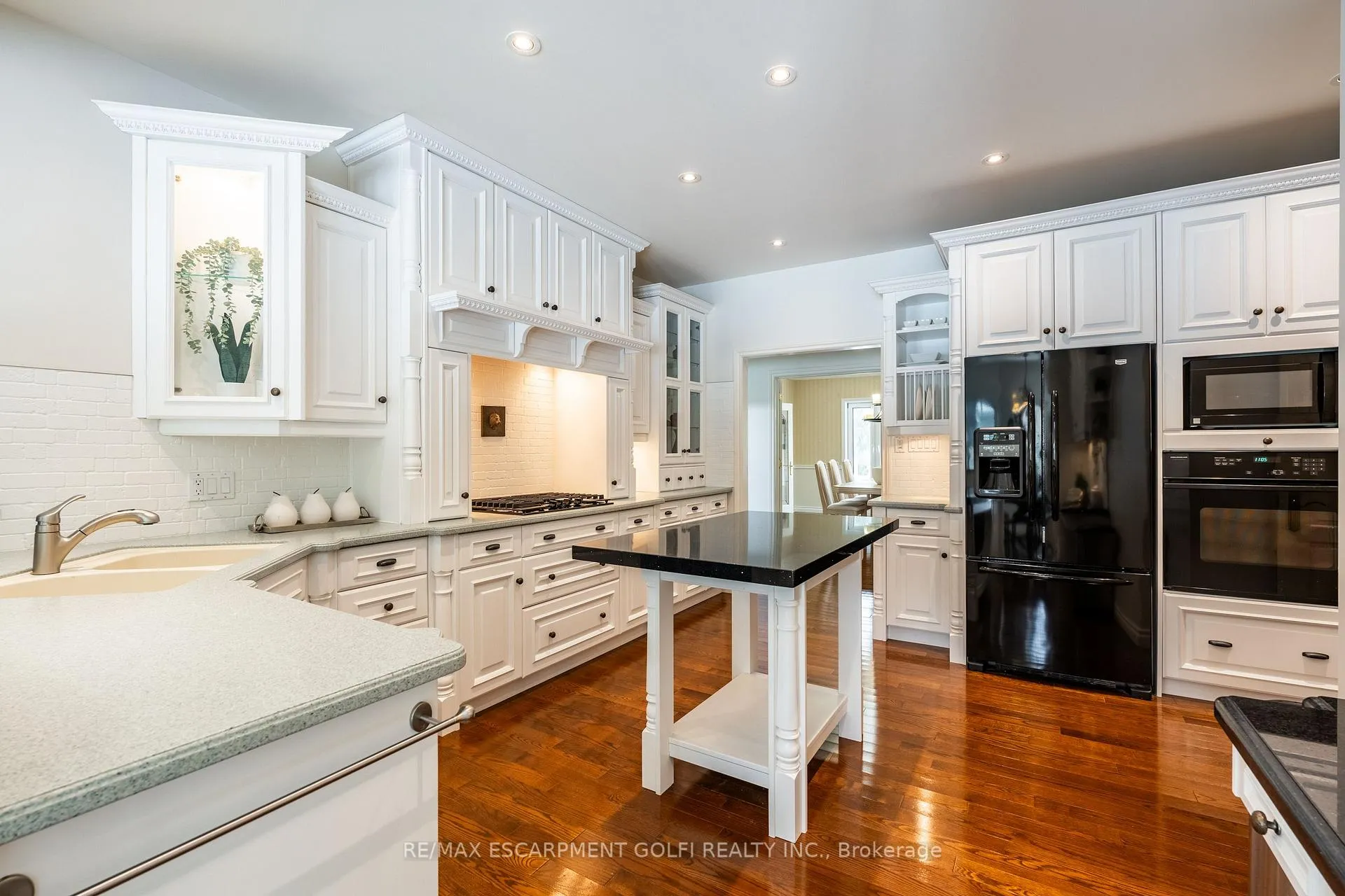 Photo 16 of 53 Ranch Road, Brant, Brantford Twp — HOMEH