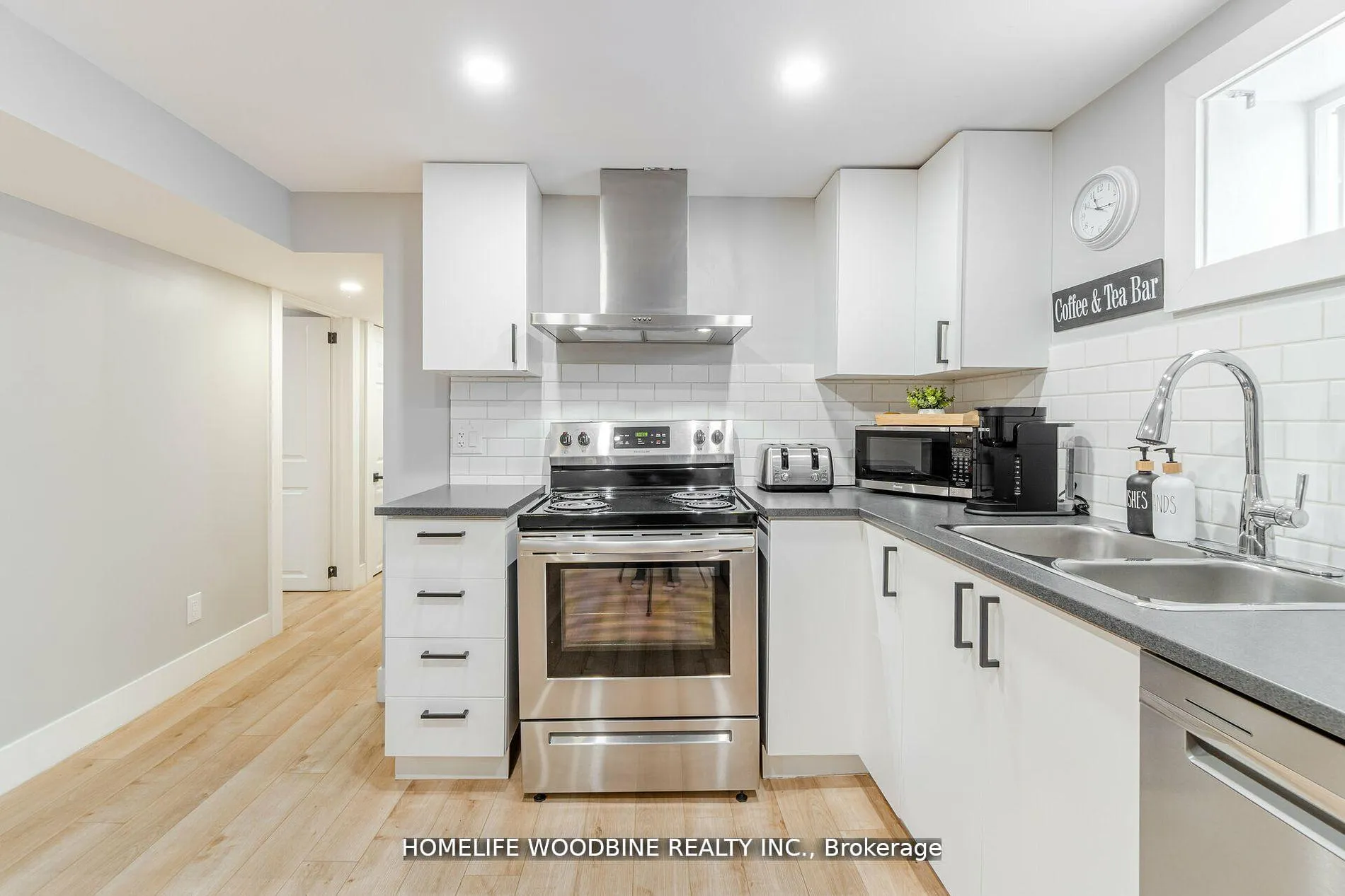 Photo 25 of 107 Winchester Boulevard, Hamilton, Hampton Heights — HOMEH