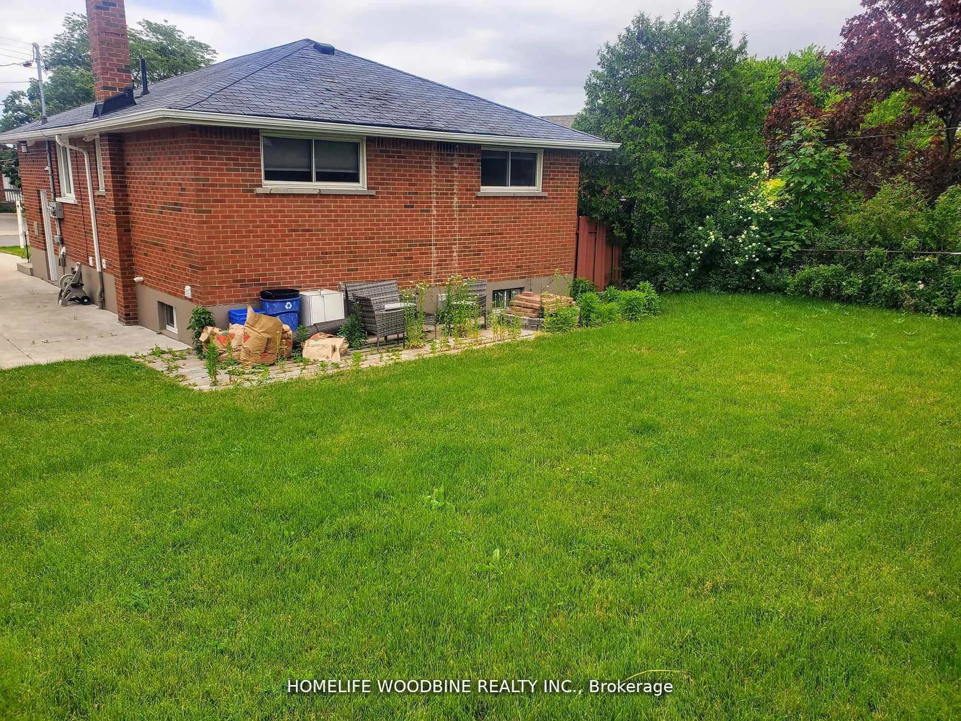 Photo 33 of 107 Winchester Boulevard, Hamilton, Hampton Heights — HOMEH