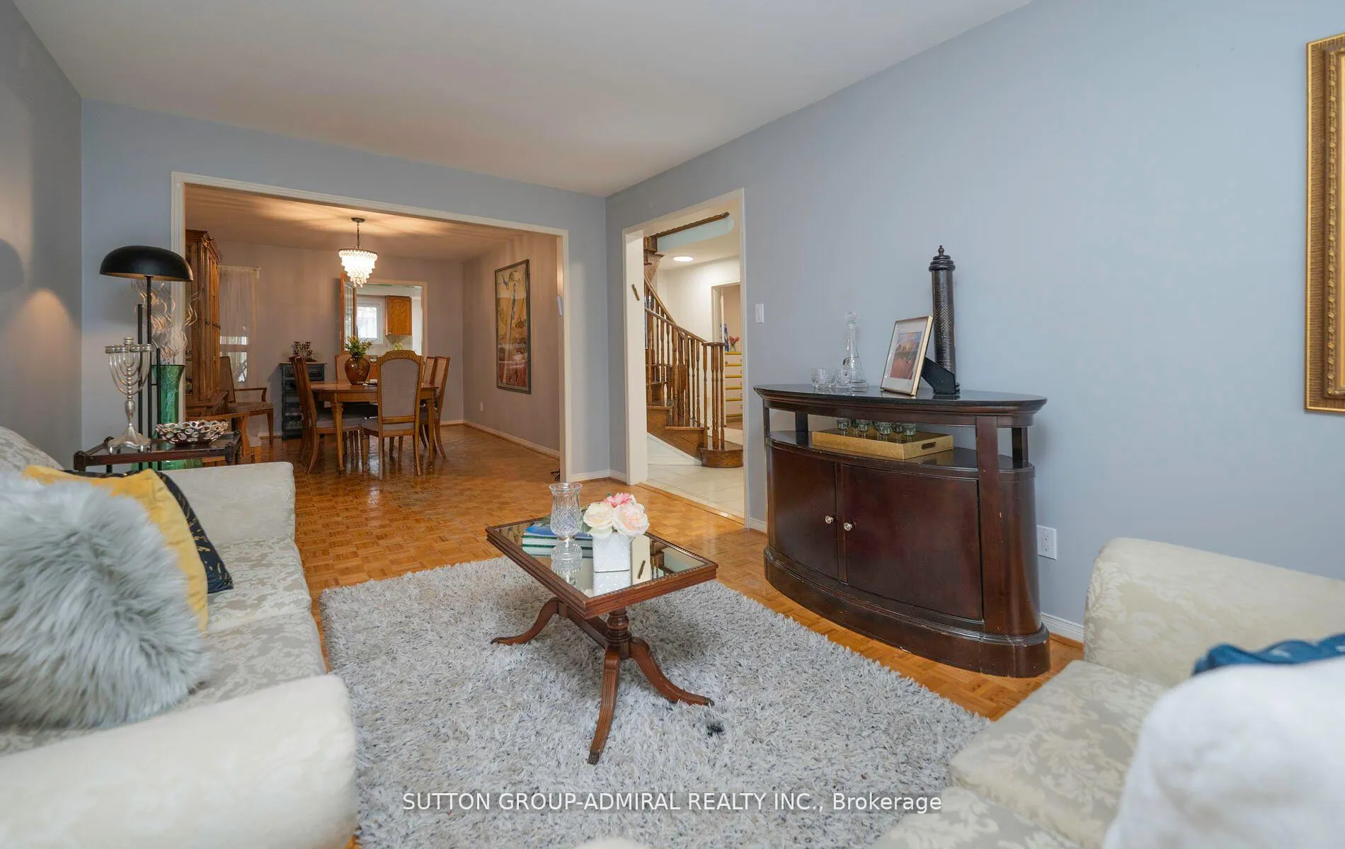 Photo 8 of 19 Maxwell Court, Vaughan, Uplands — HOMEH