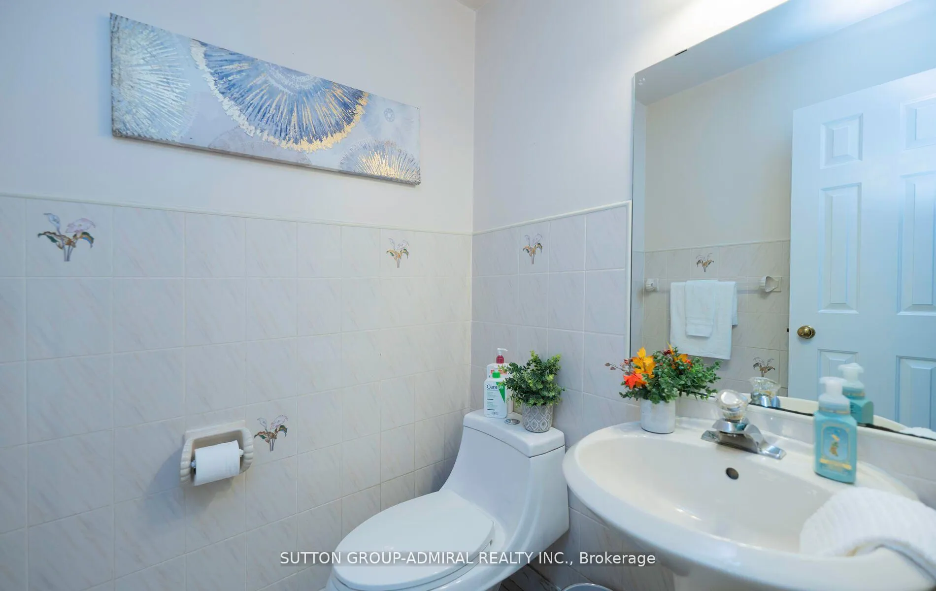 Photo 18 of 19 Maxwell Court, Vaughan, Uplands — HOMEH