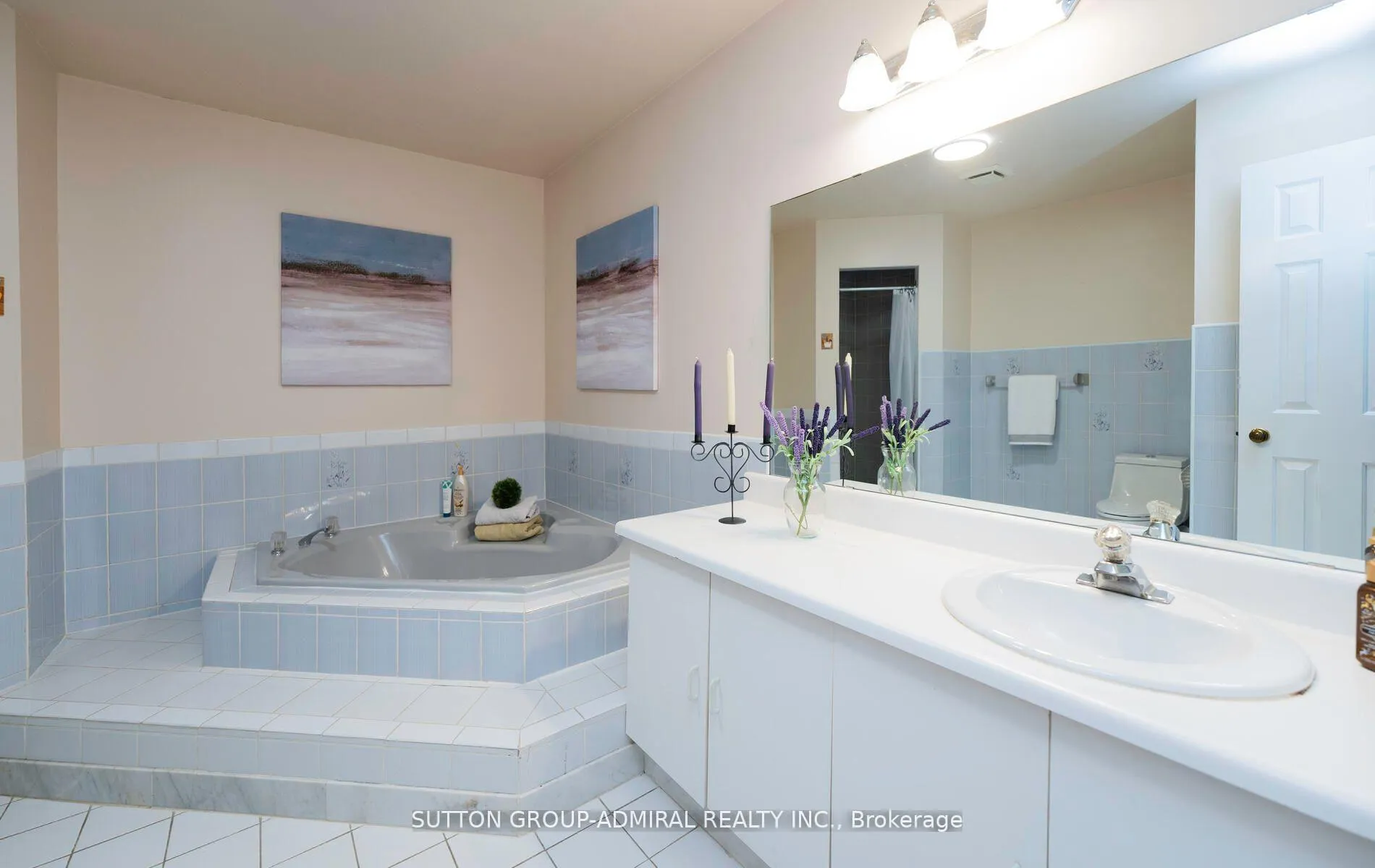 Photo 25 of 19 Maxwell Court, Vaughan, Uplands — HOMEH