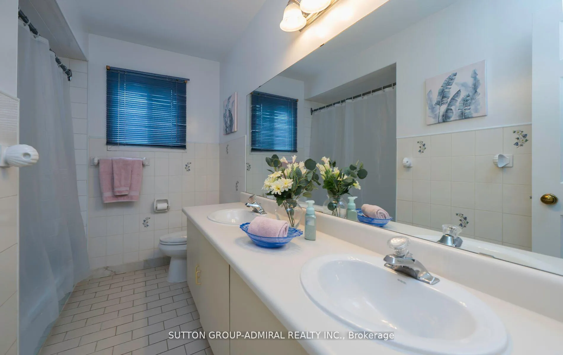 Photo 28 of 19 Maxwell Court, Vaughan, Uplands — HOMEH