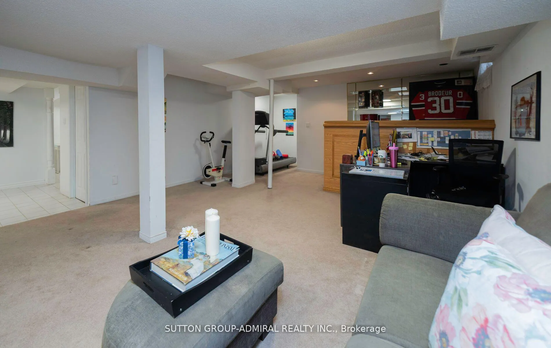 Photo 32 of 19 Maxwell Court, Vaughan, Uplands — HOMEH