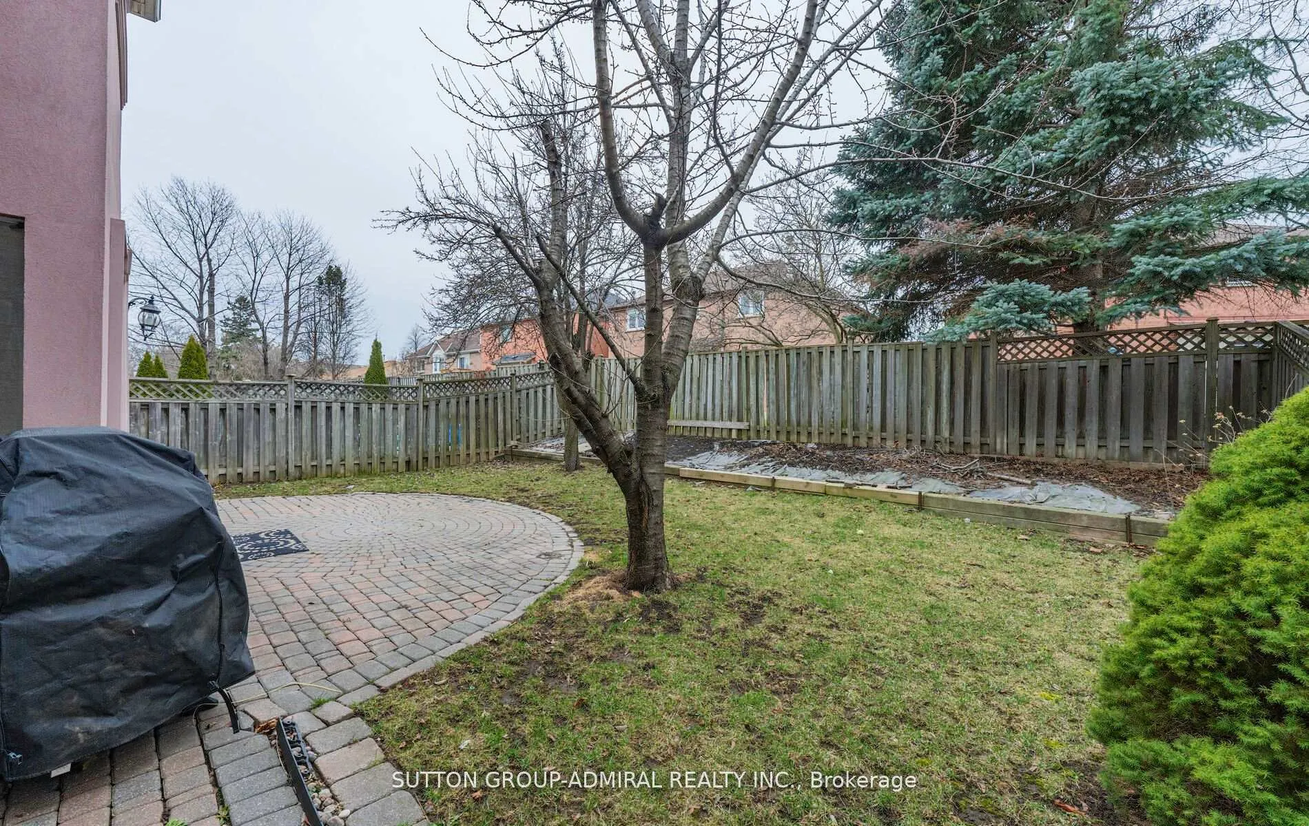 Photo 37 of 19 Maxwell Court, Vaughan, Uplands — HOMEH
