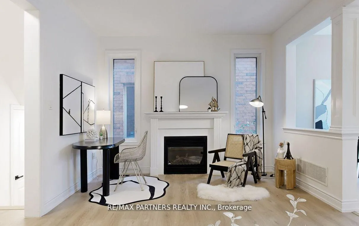 Photo 5 of 29 Robert Osprey Drive, Markham, Cathedraltown — HOMEH