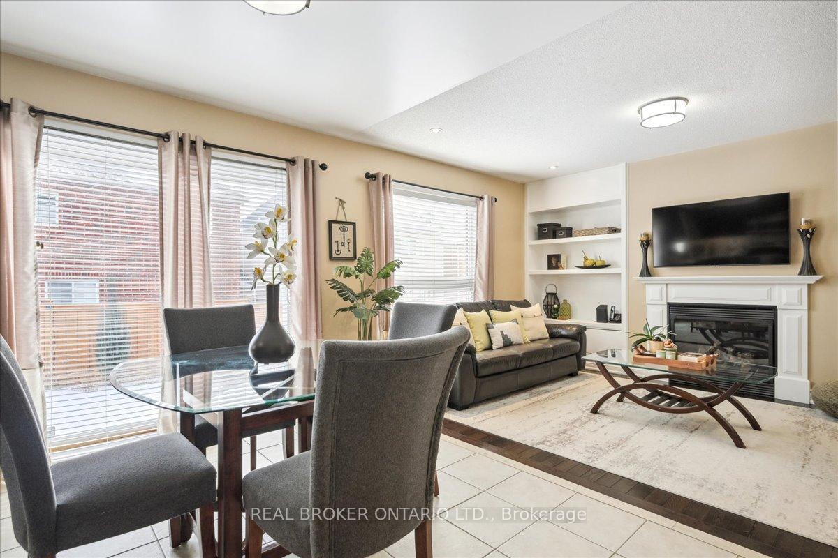 Photo 5 of 35 Hinsley Crescent, Ajax, Northeast Ajax — HOMEH