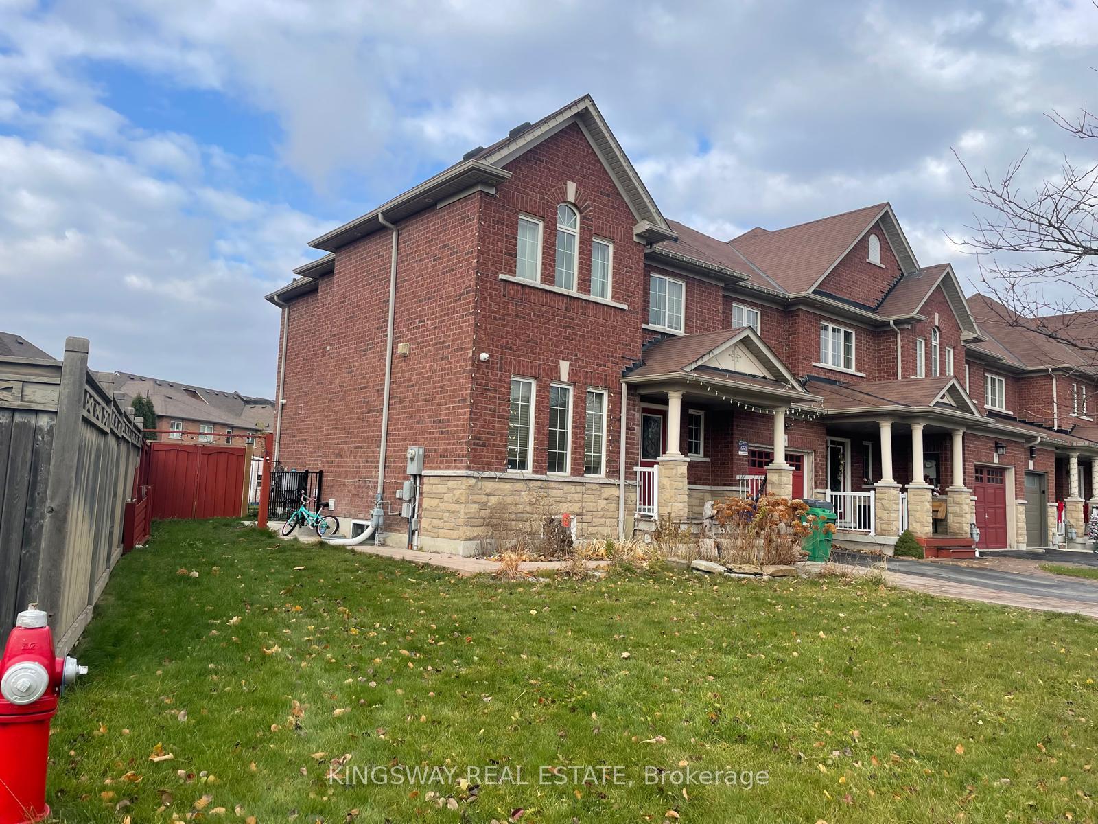 Photo 2 of Unit Bsmt, 29 Burnstown Circle, Brampton, Bram East — HOMEH