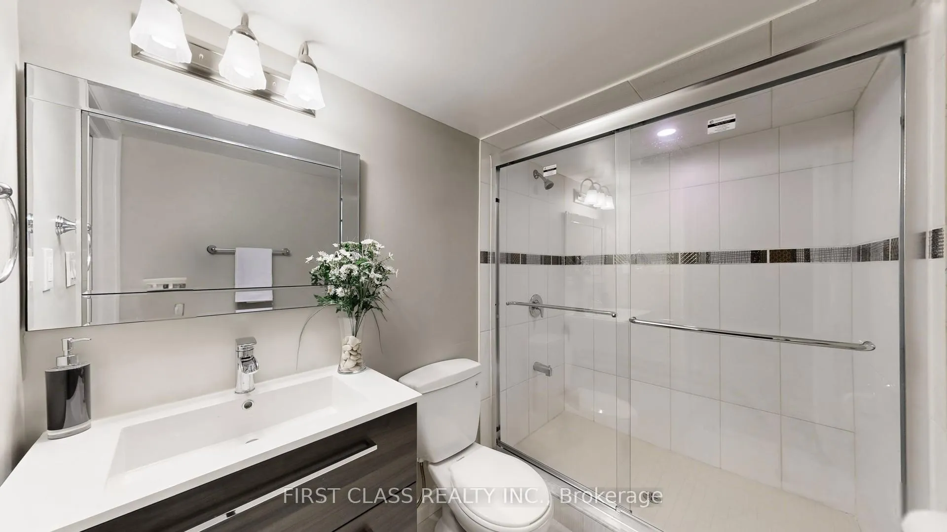 Photo 41 of 43 Calico Crescent, Markham, Cachet — HOMEH