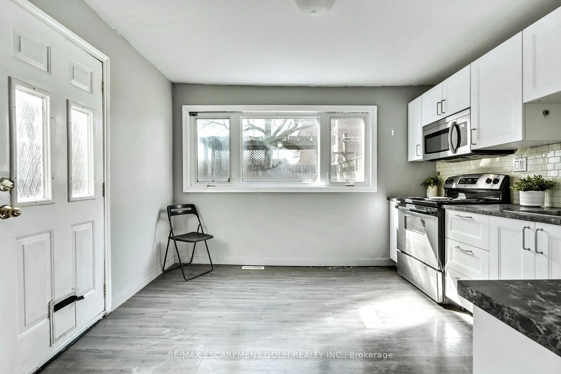 Photo 12 of 381 Herkimer Street, Hamilton, Kirkendall — HOMEH