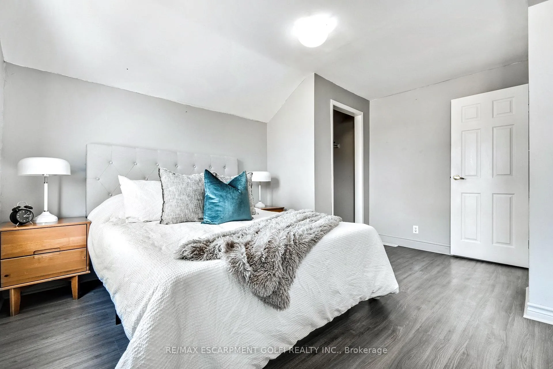 Photo 22 of 381 Herkimer Street, Hamilton, Kirkendall — HOMEH