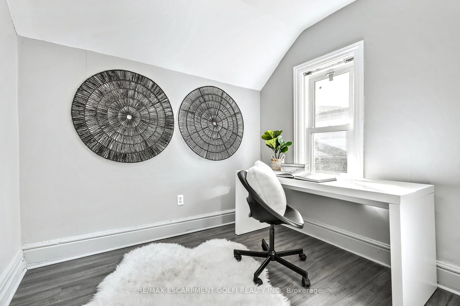 Photo 24 of 381 Herkimer Street, Hamilton, Kirkendall — HOMEH