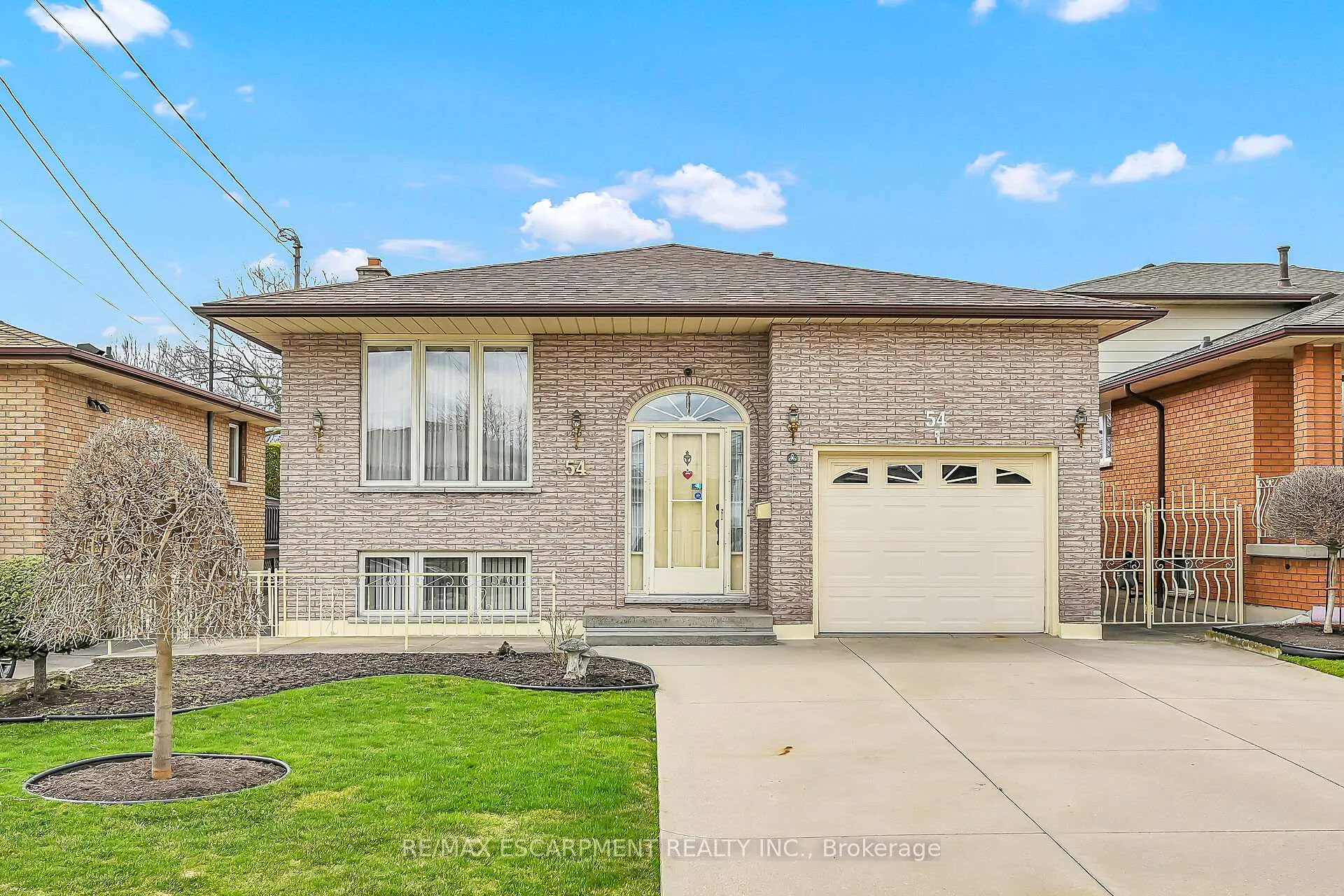 Photo 2 of 54 Ridley Drive, Hamilton, Quinndale — HOMEH