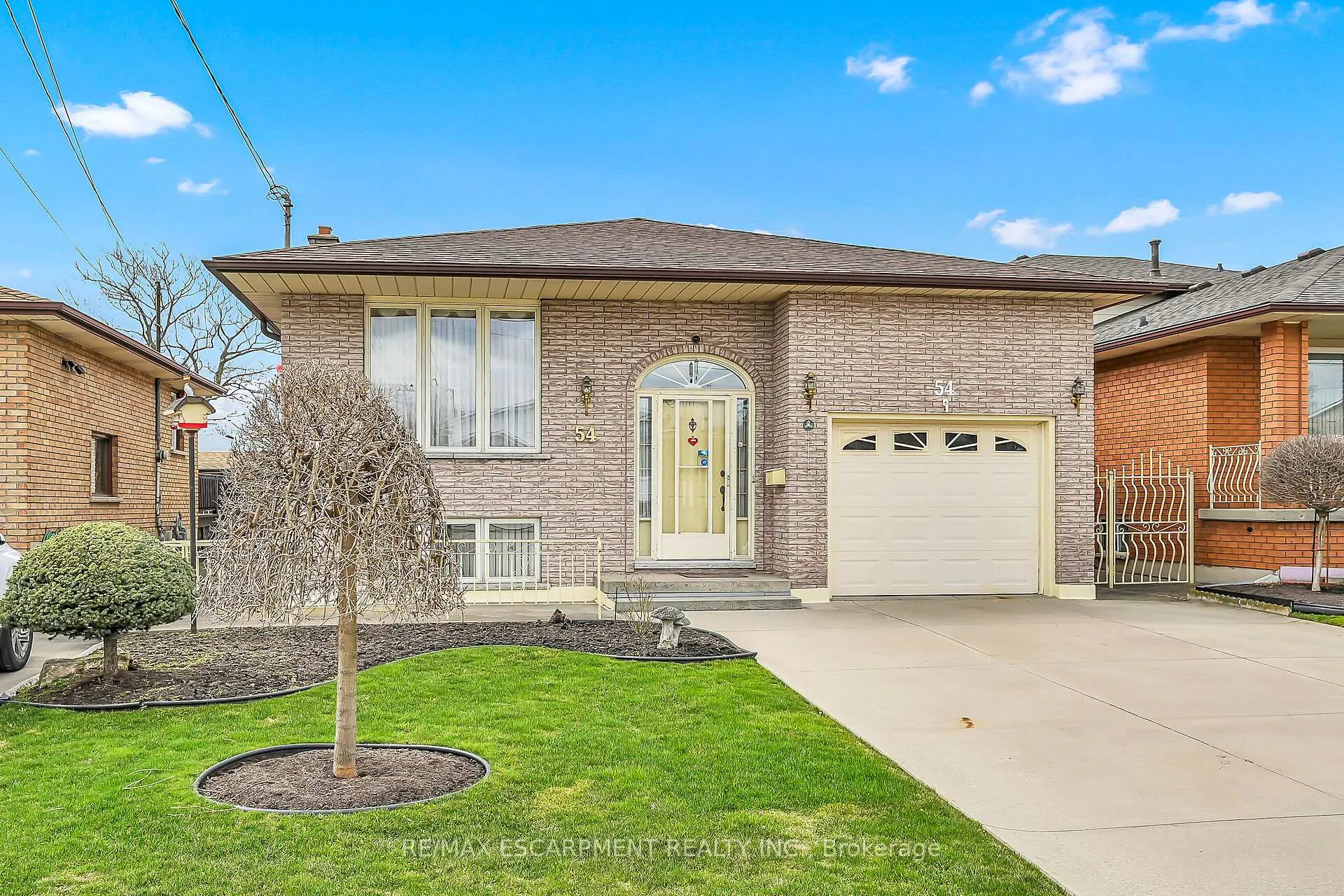 Photo 3 of 54 Ridley Drive, Hamilton, Quinndale — HOMEH