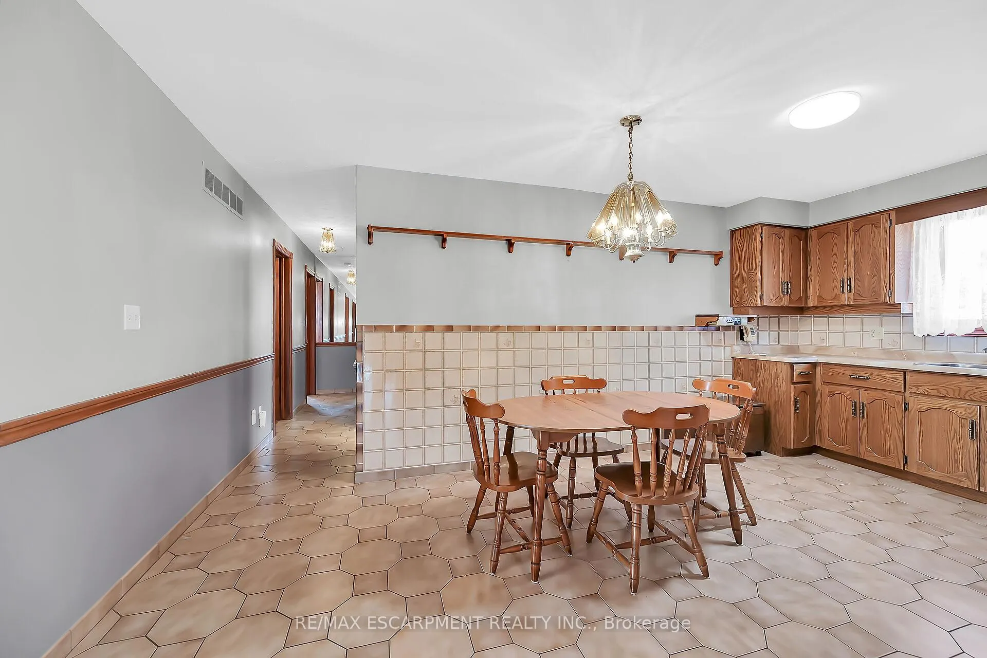 Photo 17 of 54 Ridley Drive, Hamilton, Quinndale — HOMEH