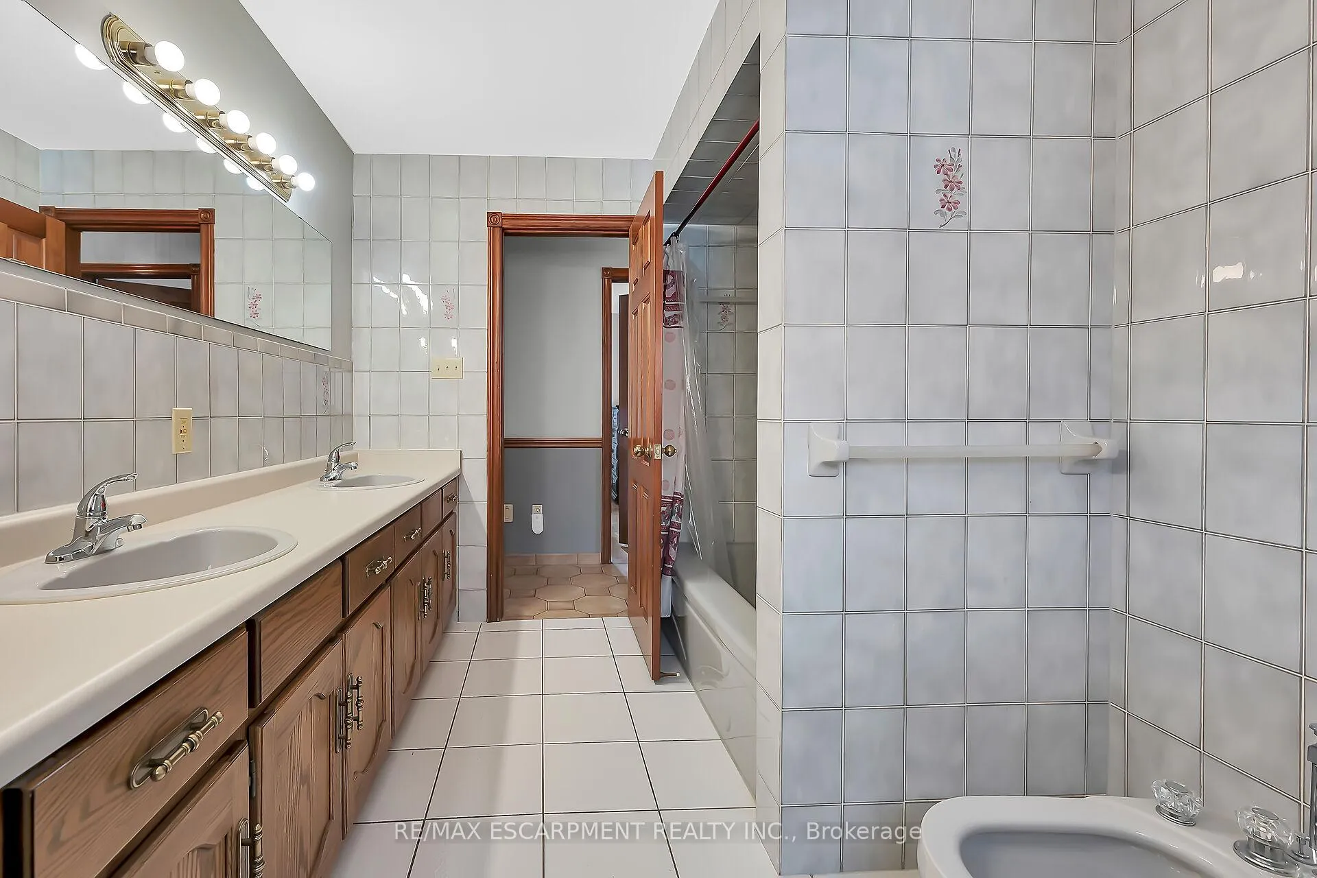 Photo 25 of 54 Ridley Drive, Hamilton, Quinndale — HOMEH