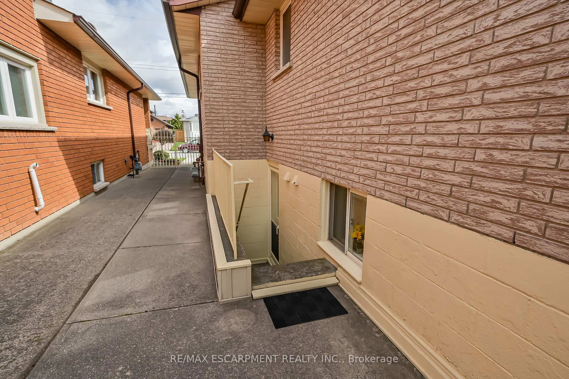 Photo 43 of 54 Ridley Drive, Hamilton, Quinndale — HOMEH