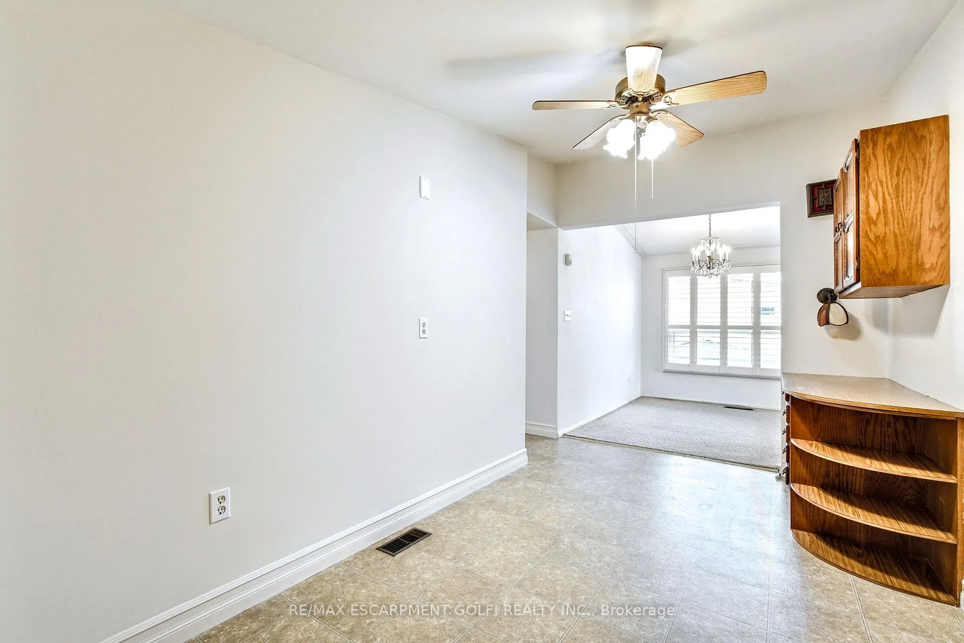 Photo 17 of 60 Sunrise Drive, Hamilton, Greenford — HOMEH