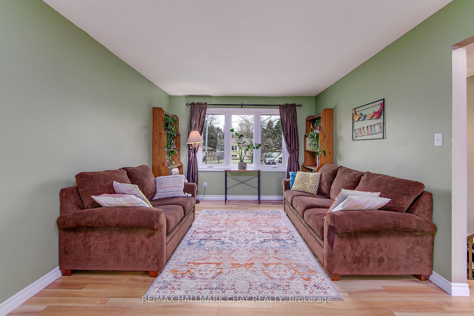 Photo 4 of 12 Mccarthy Crescent, Essa, Angus — HOMEH