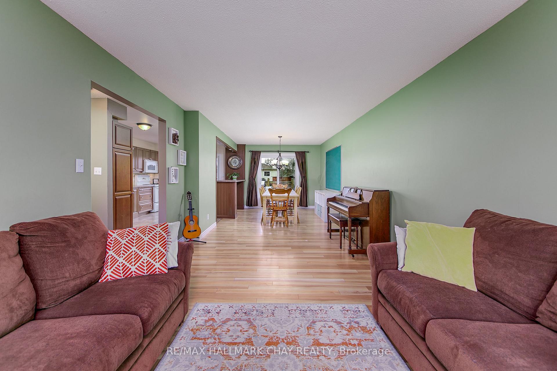 Photo 5 of 12 Mccarthy Crescent, Essa, Angus — HOMEH