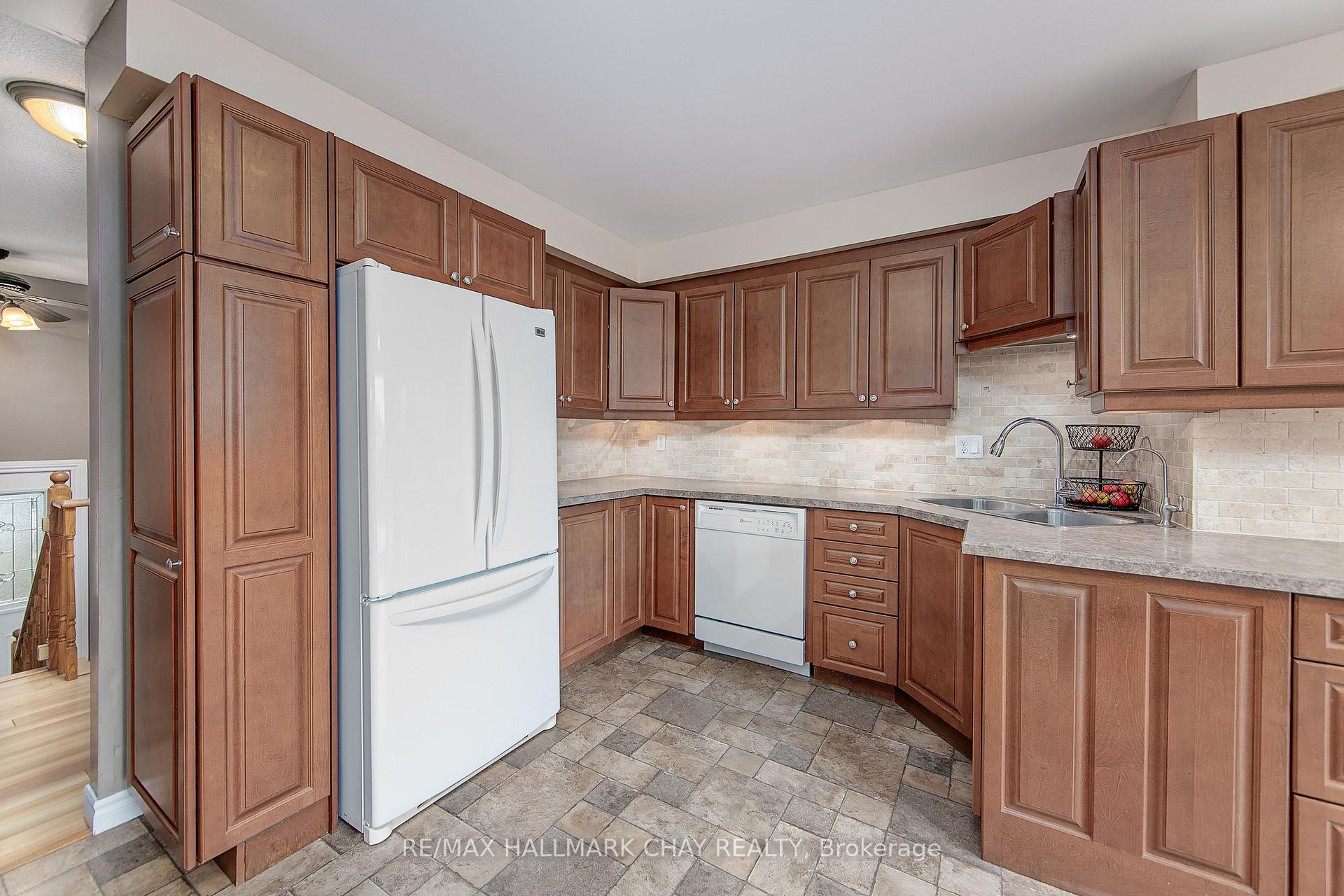 Photo 12 of 12 Mccarthy Crescent, Essa, Angus — HOMEH