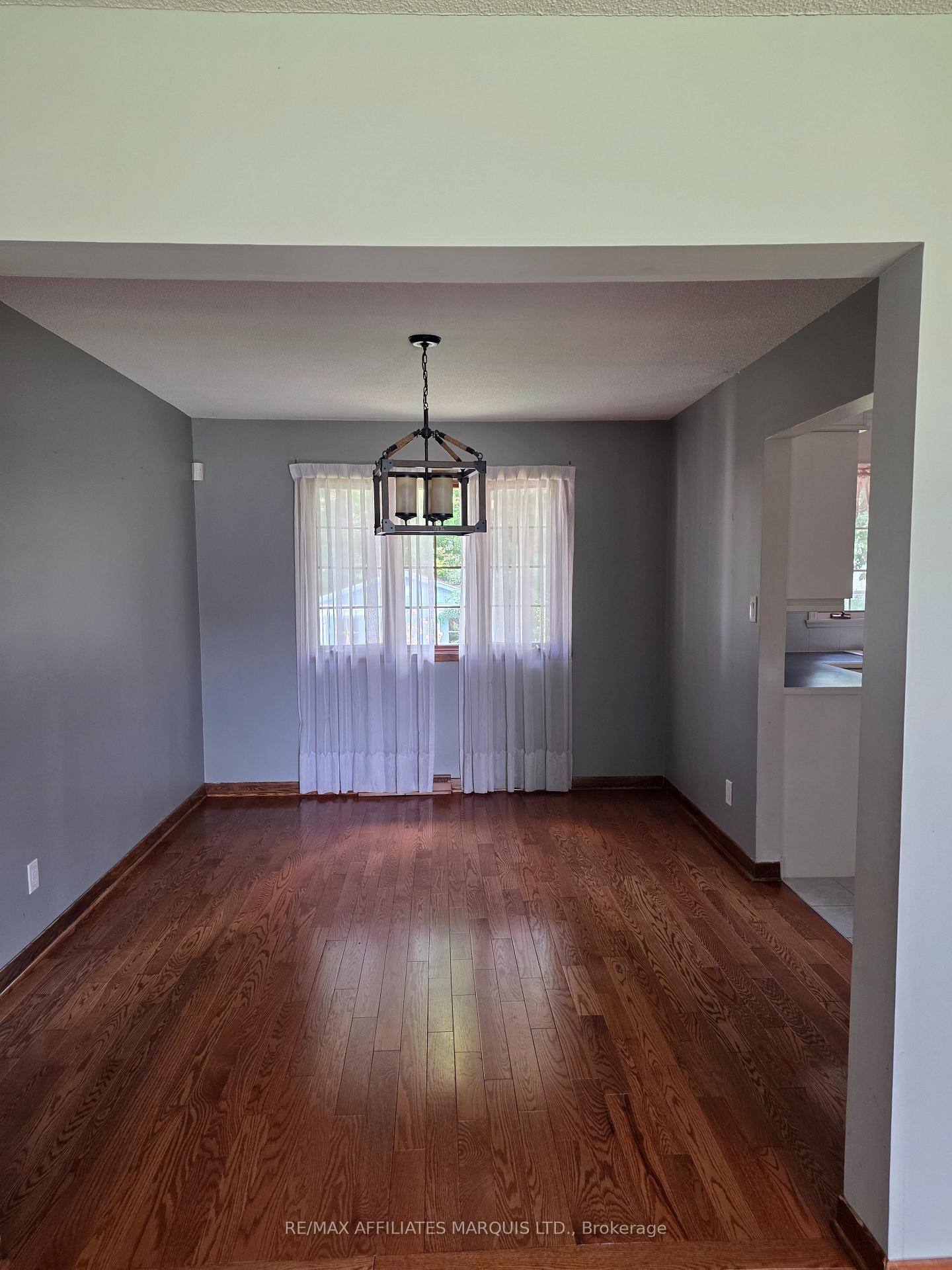 Photo 6 of 1514 Catherine Street, Cornwall — HOMEH