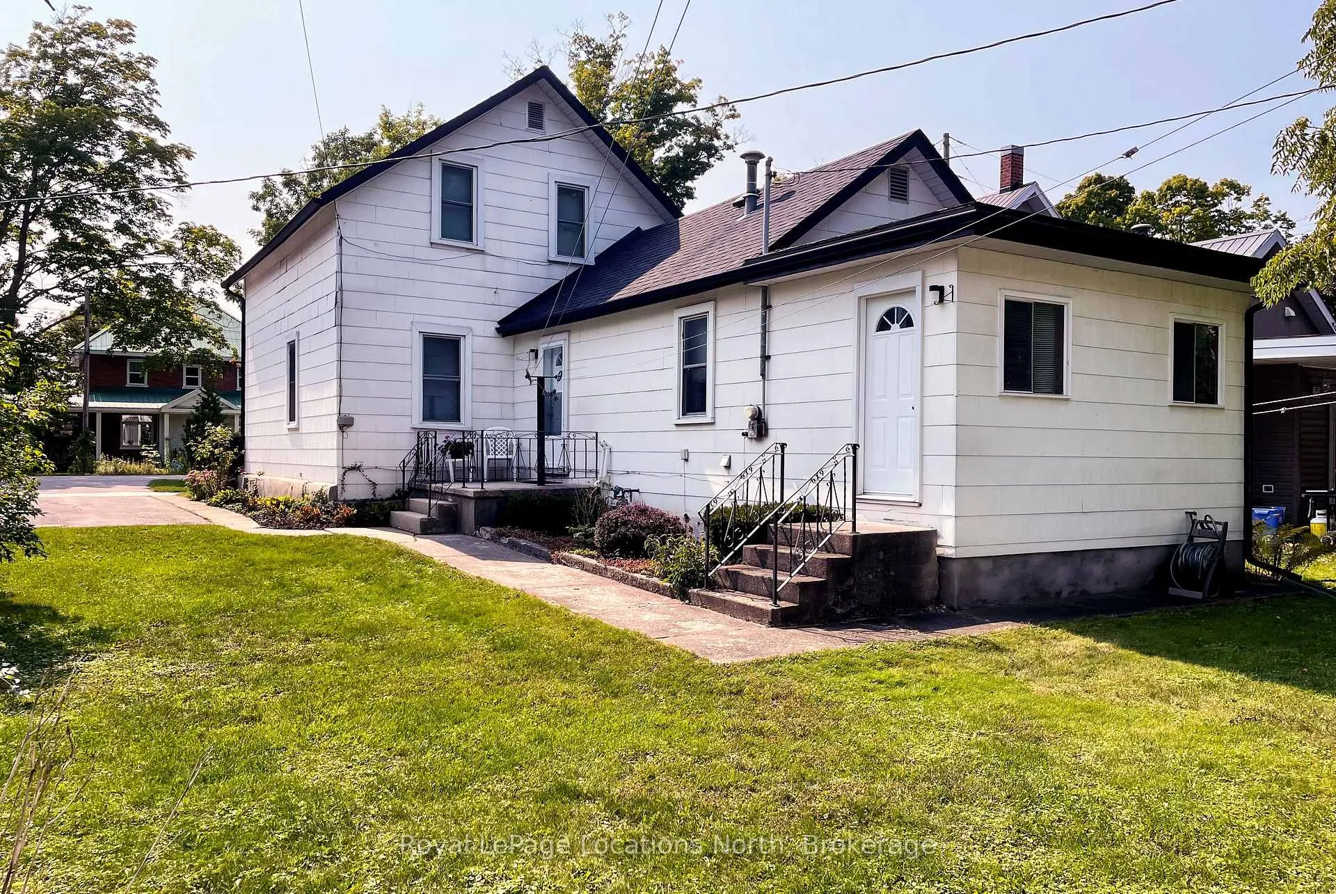 Photo 6 of 210 Cherry Street, Clearview, Stayner — HOMEH
