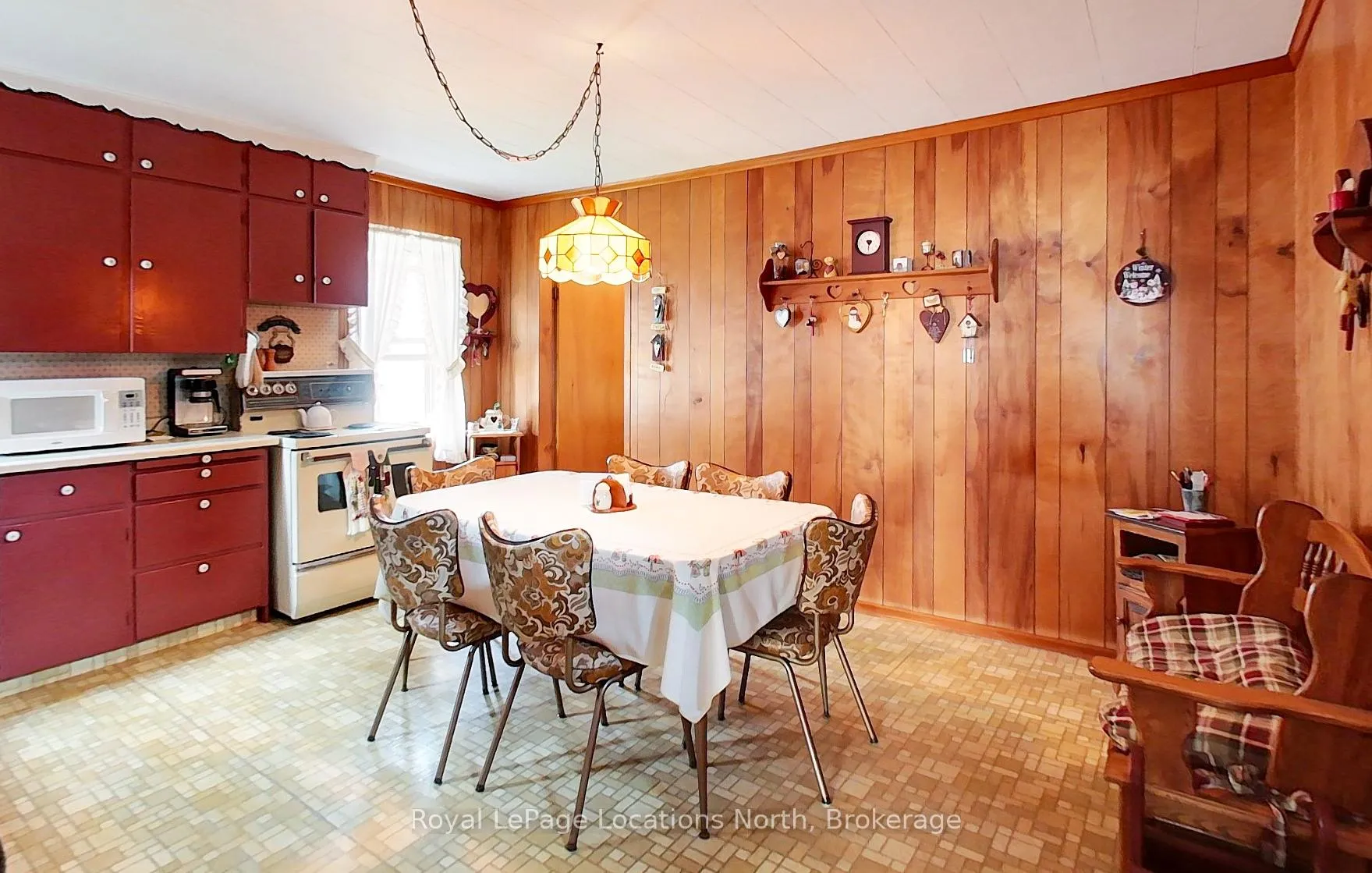 Photo 26 of 210 Cherry Street, Clearview, Stayner — HOMEH