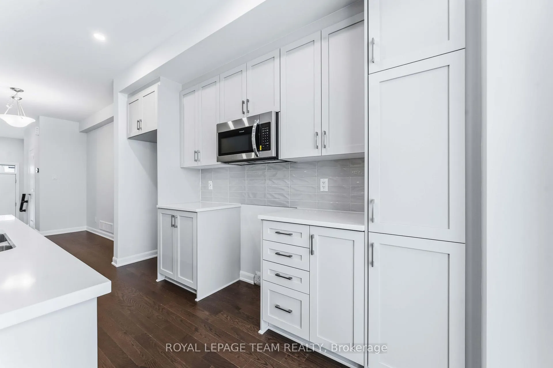 Photo 14 of 742 Fairline Row, Ottawa, Kanata - Emerald Meadows/Trailwest — HOMEH