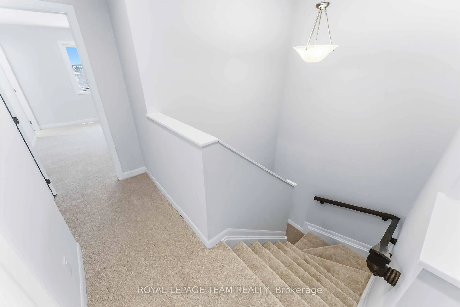 Photo 17 of 742 Fairline Row, Ottawa, Kanata - Emerald Meadows/Trailwest — HOMEH