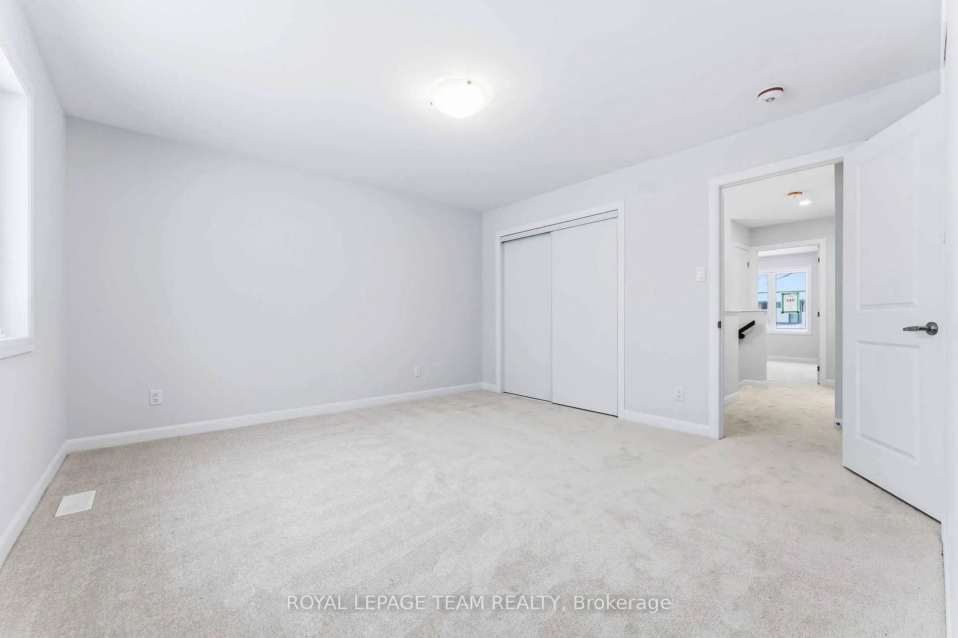 Photo 21 of 742 Fairline Row, Ottawa, Kanata - Emerald Meadows/Trailwest — HOMEH