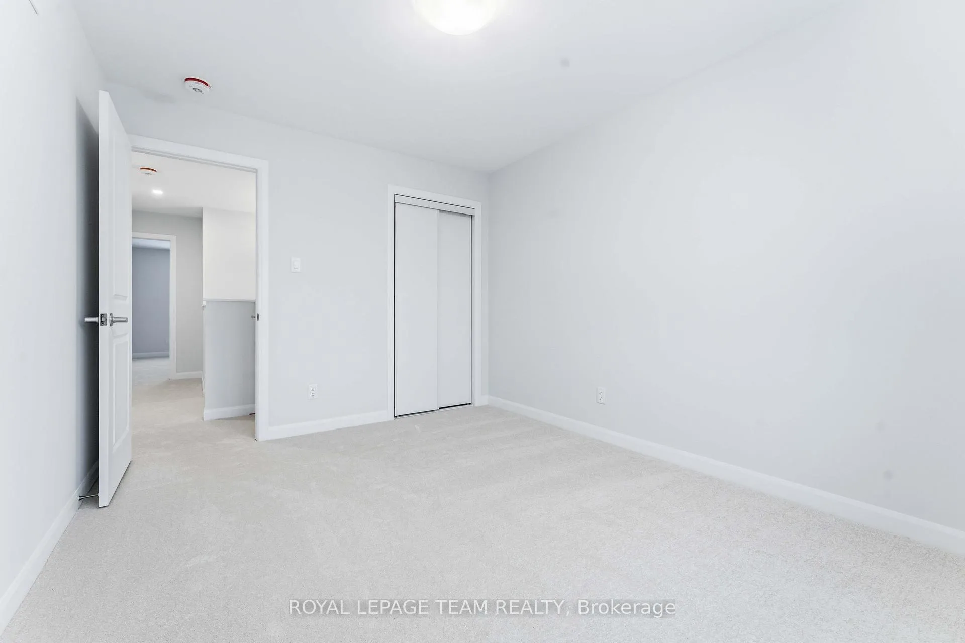 Photo 26 of 742 Fairline Row, Ottawa, Kanata - Emerald Meadows/Trailwest — HOMEH