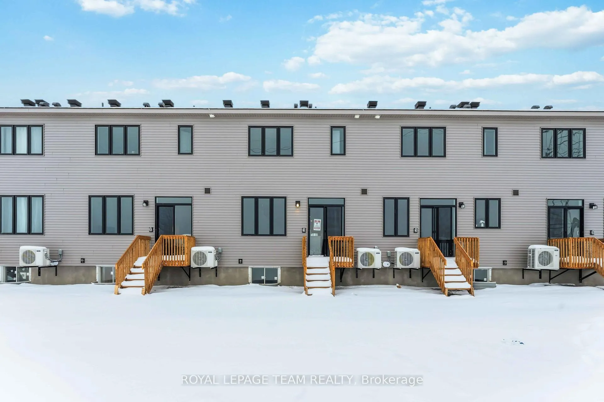 Photo 35 of 742 Fairline Row, Ottawa, Kanata - Emerald Meadows/Trailwest — HOMEH