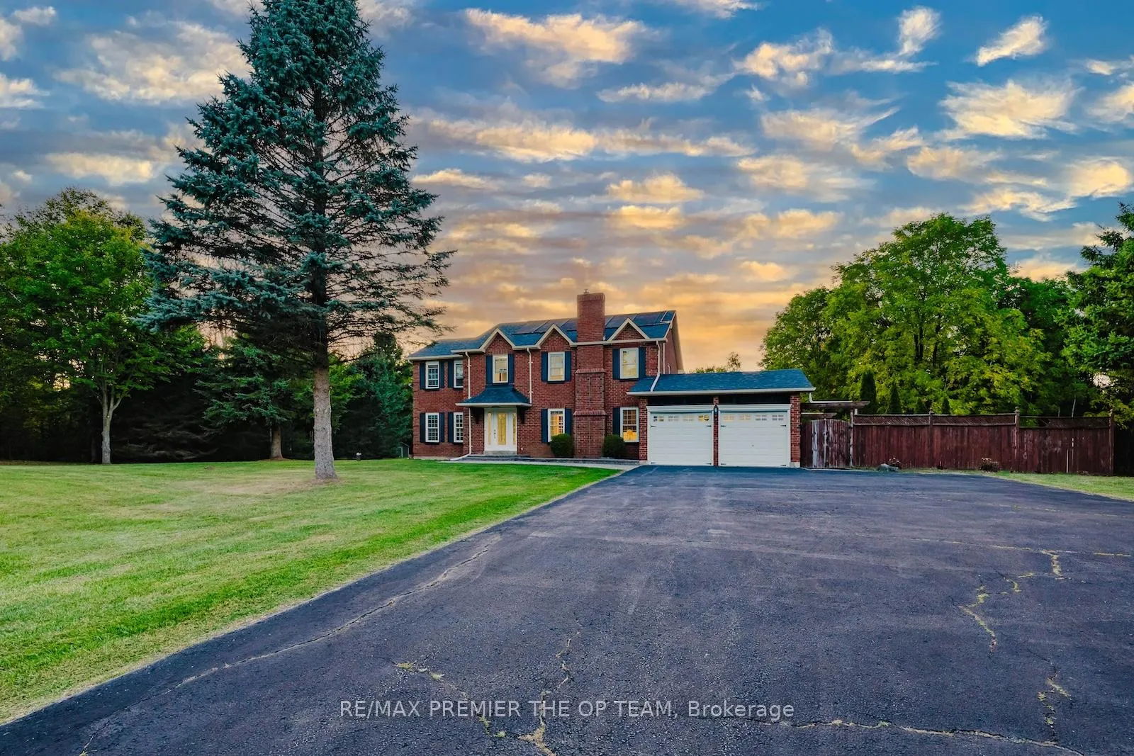 Front of 8 Elite Road