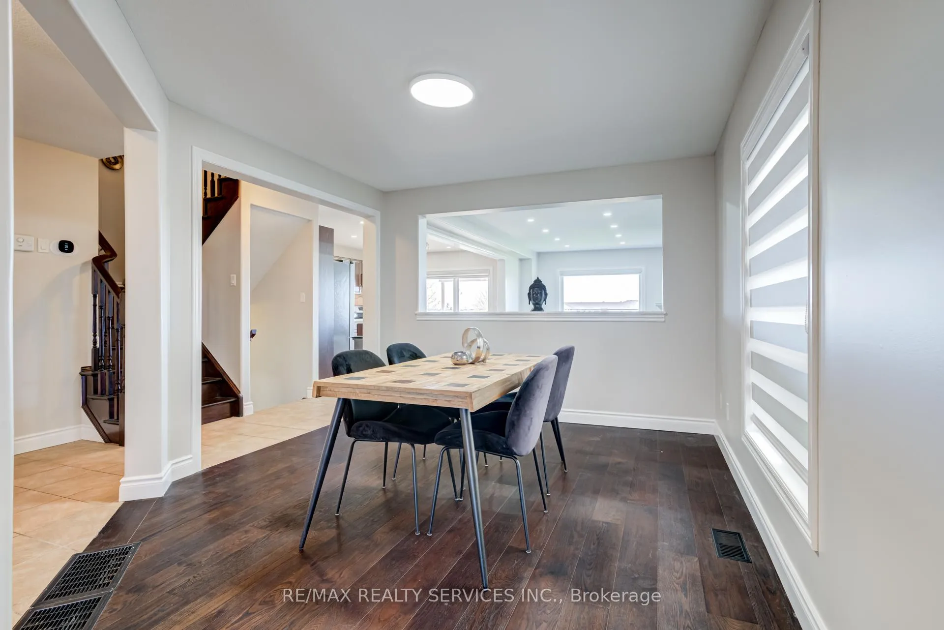 Photo 7 of 141 Kemp Crescent, Guelph, Grange Road — HOMEH
