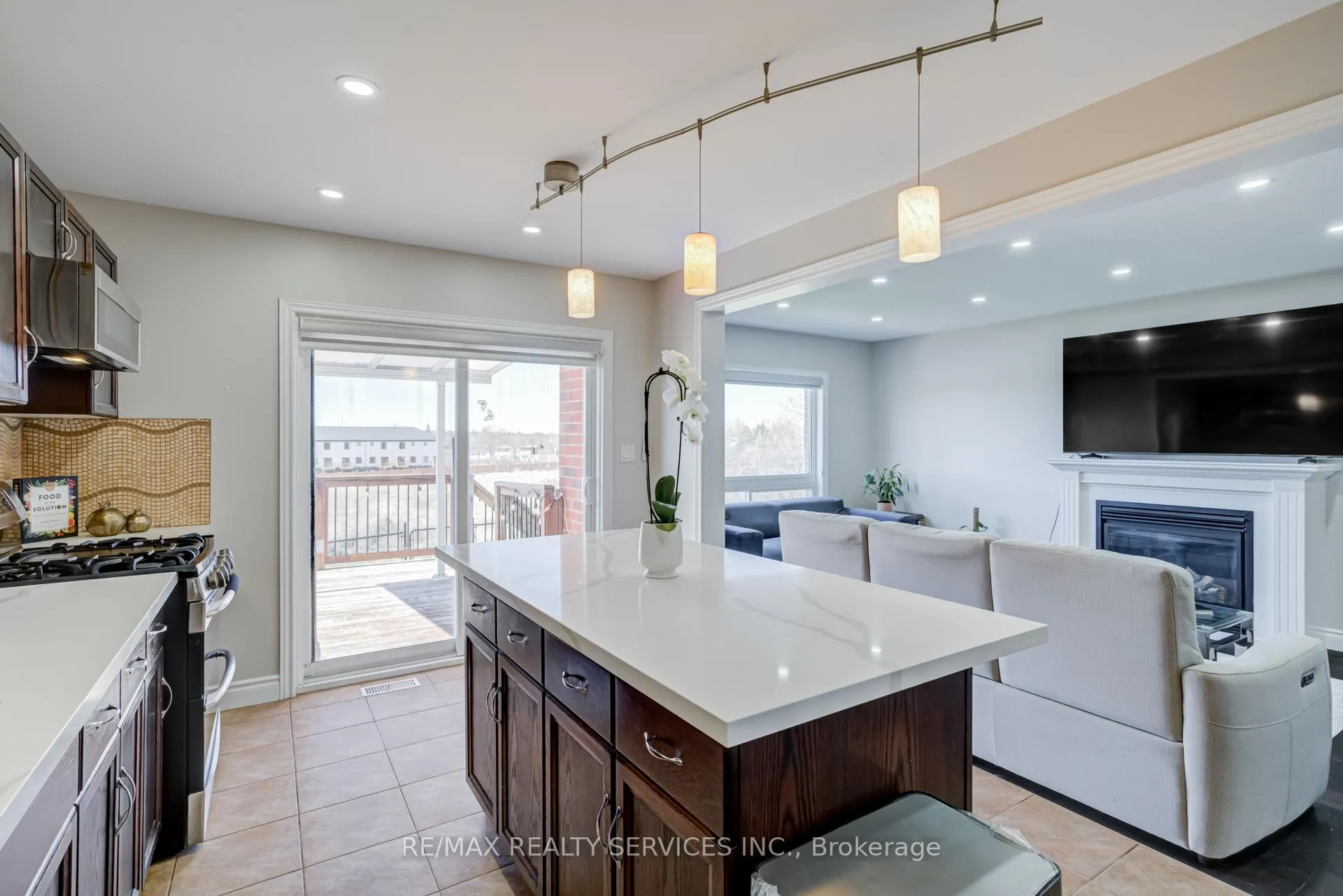 Photo 13 of 141 Kemp Crescent, Guelph, Grange Road — HOMEH