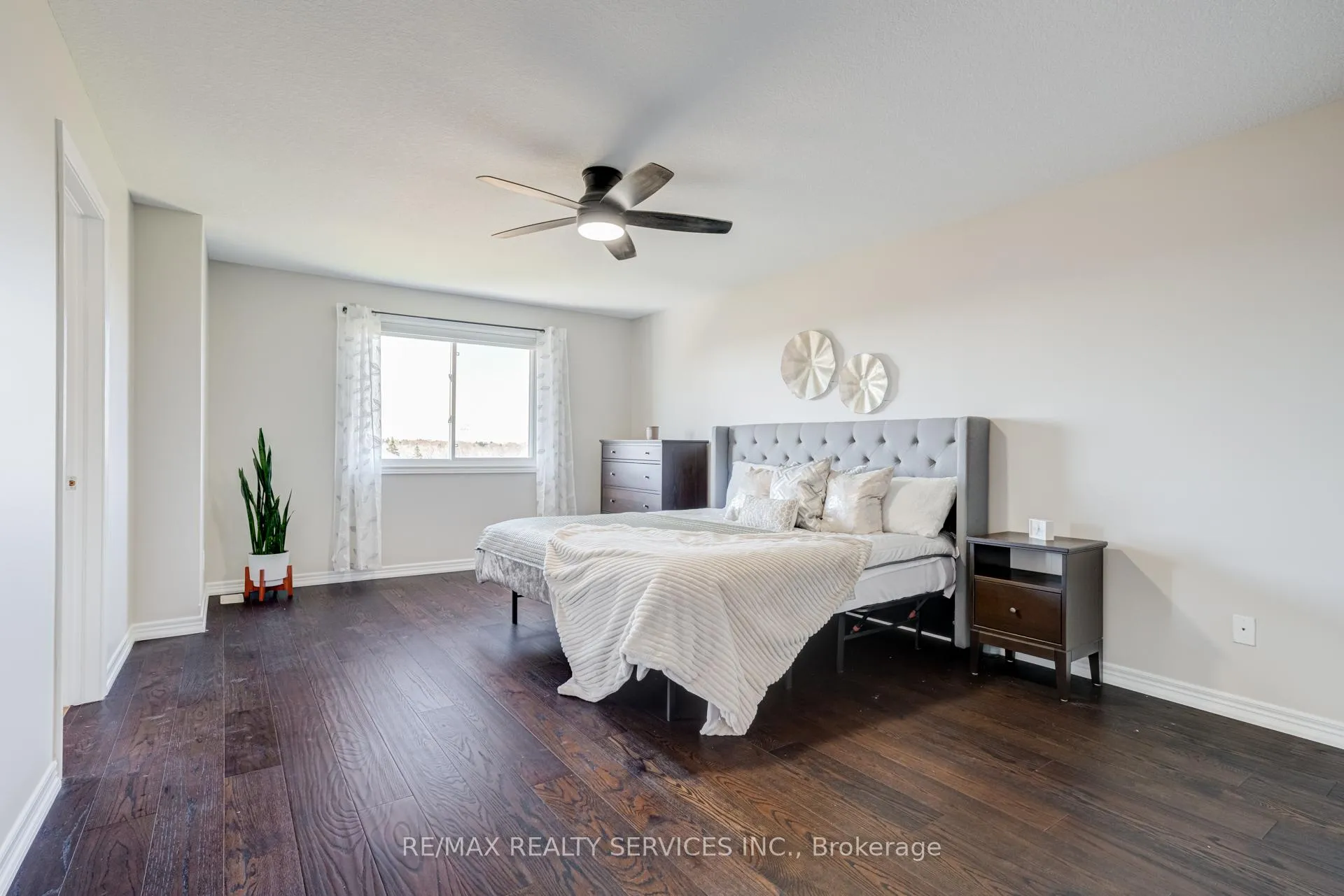Photo 18 of 141 Kemp Crescent, Guelph, Grange Road — HOMEH