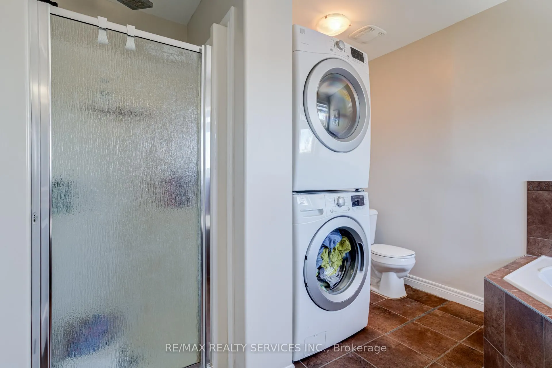 Photo 22 of 141 Kemp Crescent, Guelph, Grange Road — HOMEH