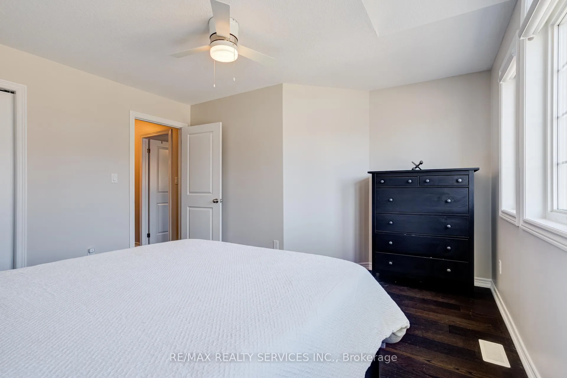 Photo 24 of 141 Kemp Crescent, Guelph, Grange Road — HOMEH