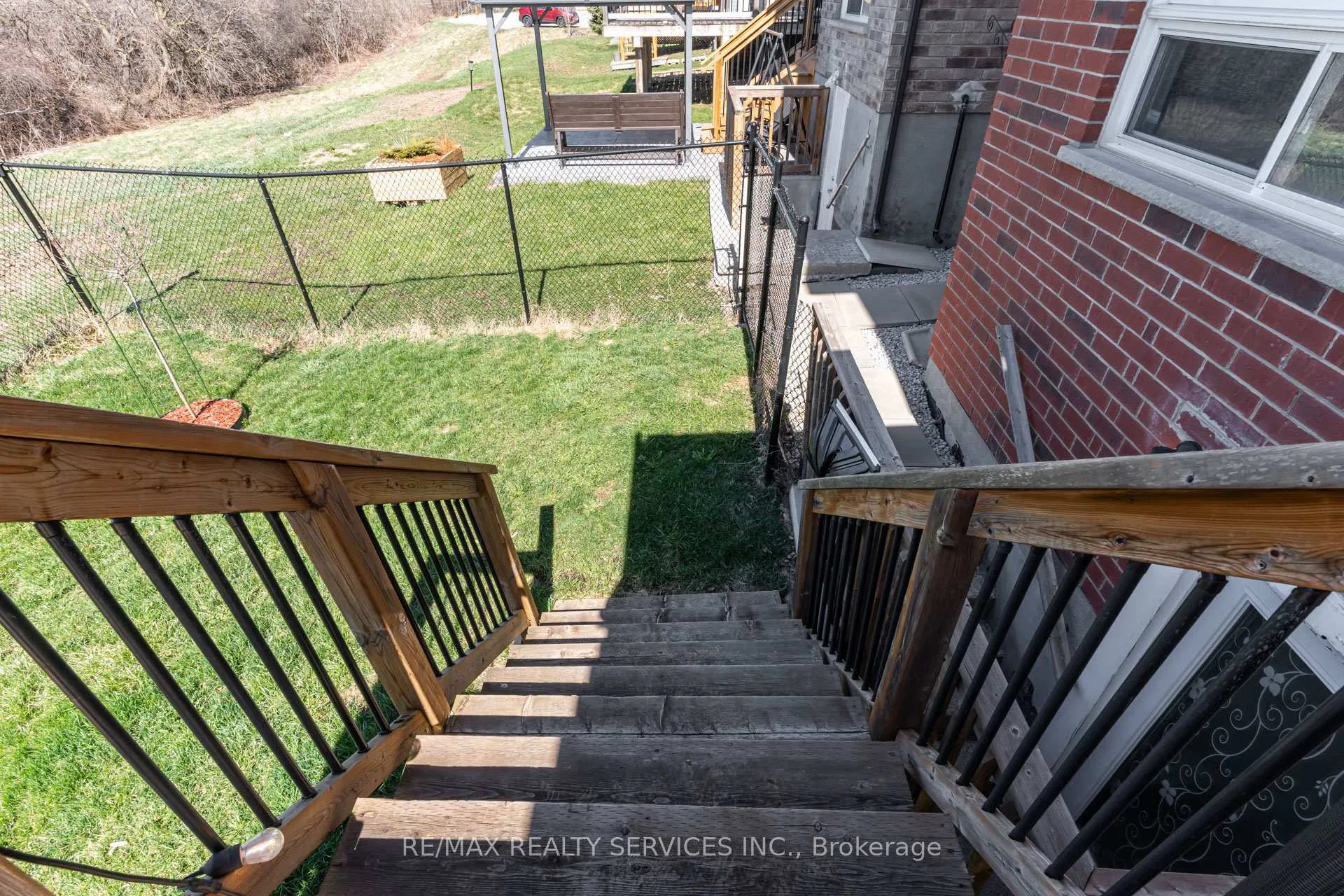 Photo 47 of 141 Kemp Crescent, Guelph, Grange Road — HOMEH