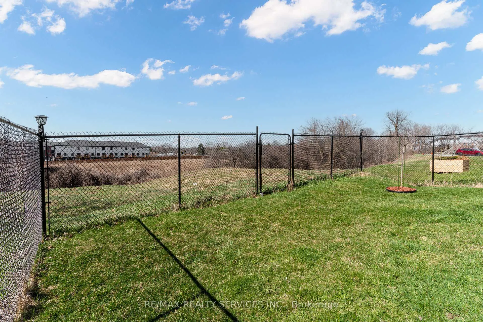 Photo 49 of 141 Kemp Crescent, Guelph, Grange Road — HOMEH