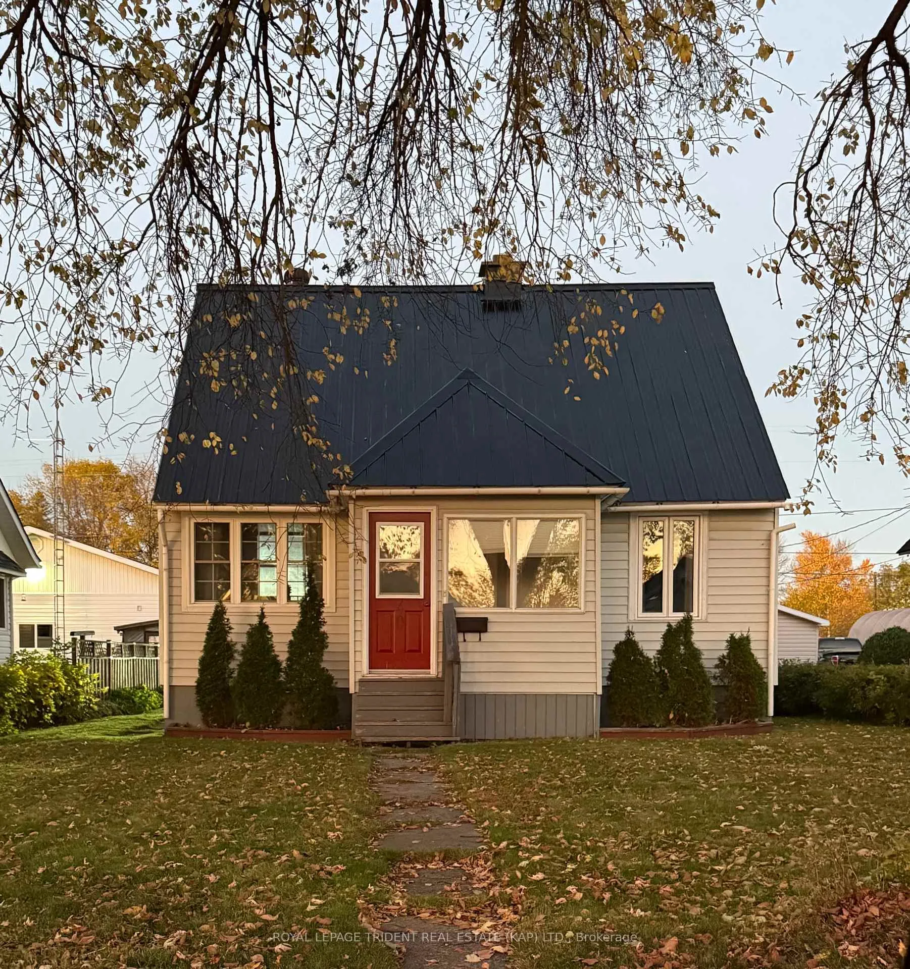 Front of 40 Bowman Avenue