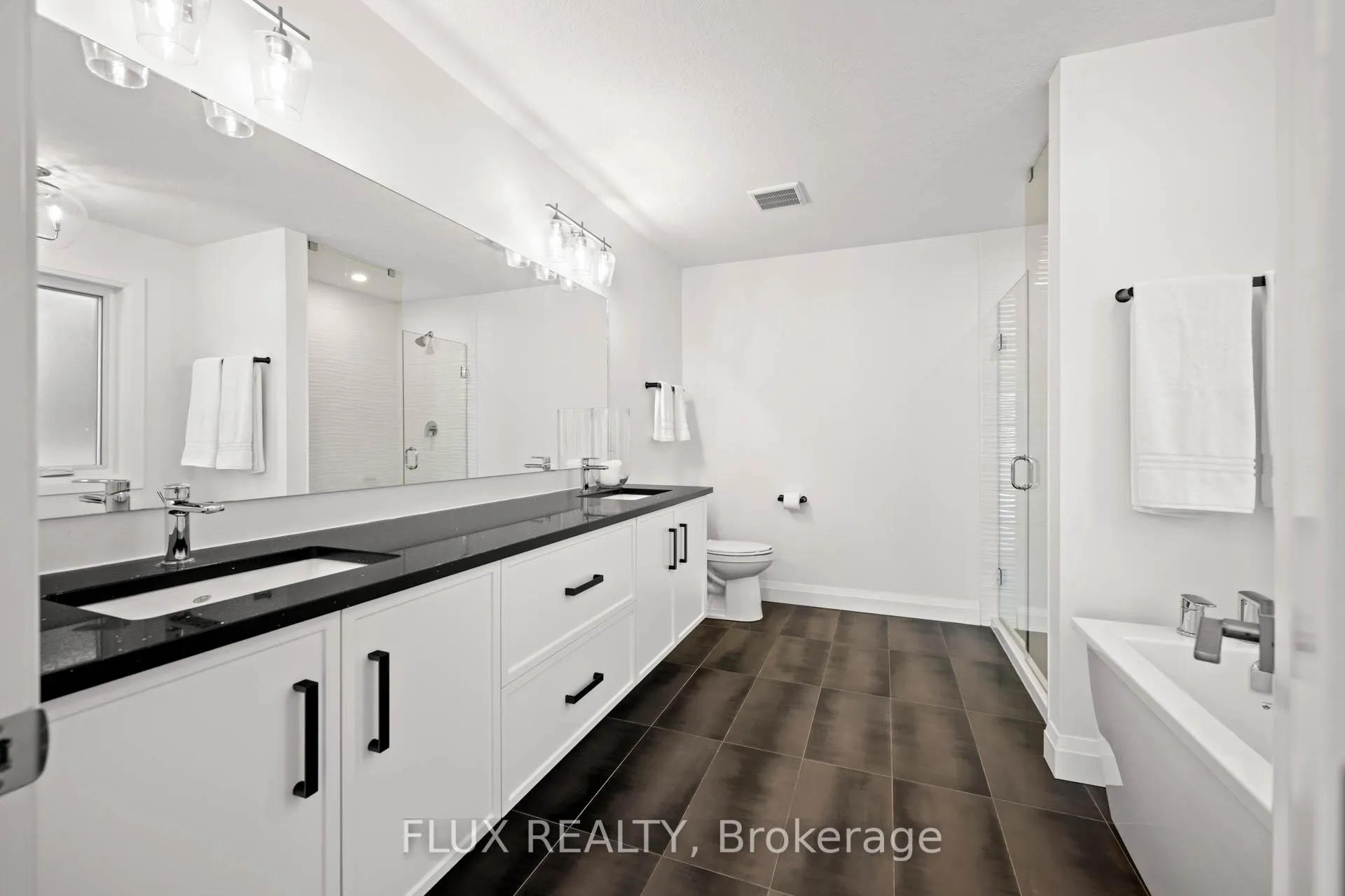 Photo 27 of 215 Timber Trail Road, Woolwich — HOMEH