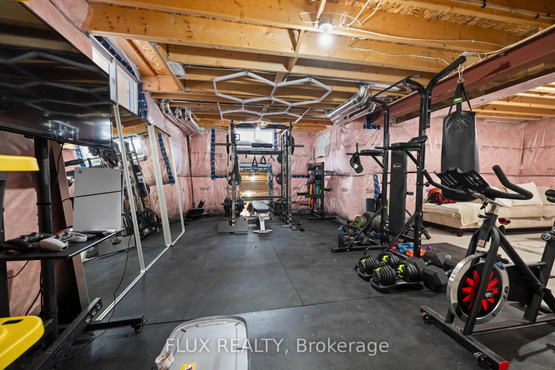 Photo 37 of 215 Timber Trail Road, Woolwich — HOMEH