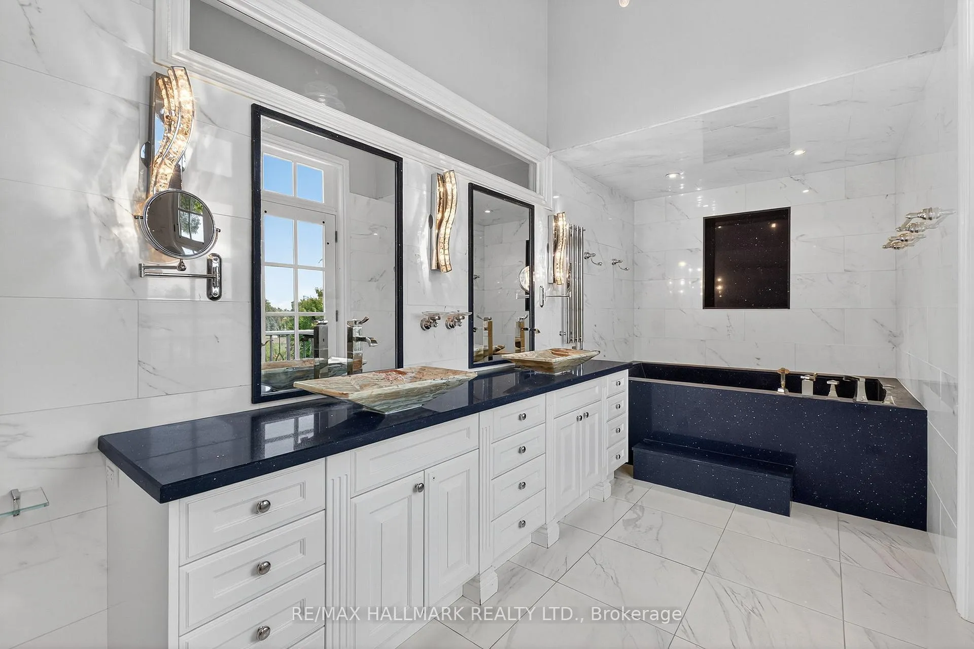 Photo 29 of 61 Petermar Drive, Vaughan, Vellore Village — HOMEH