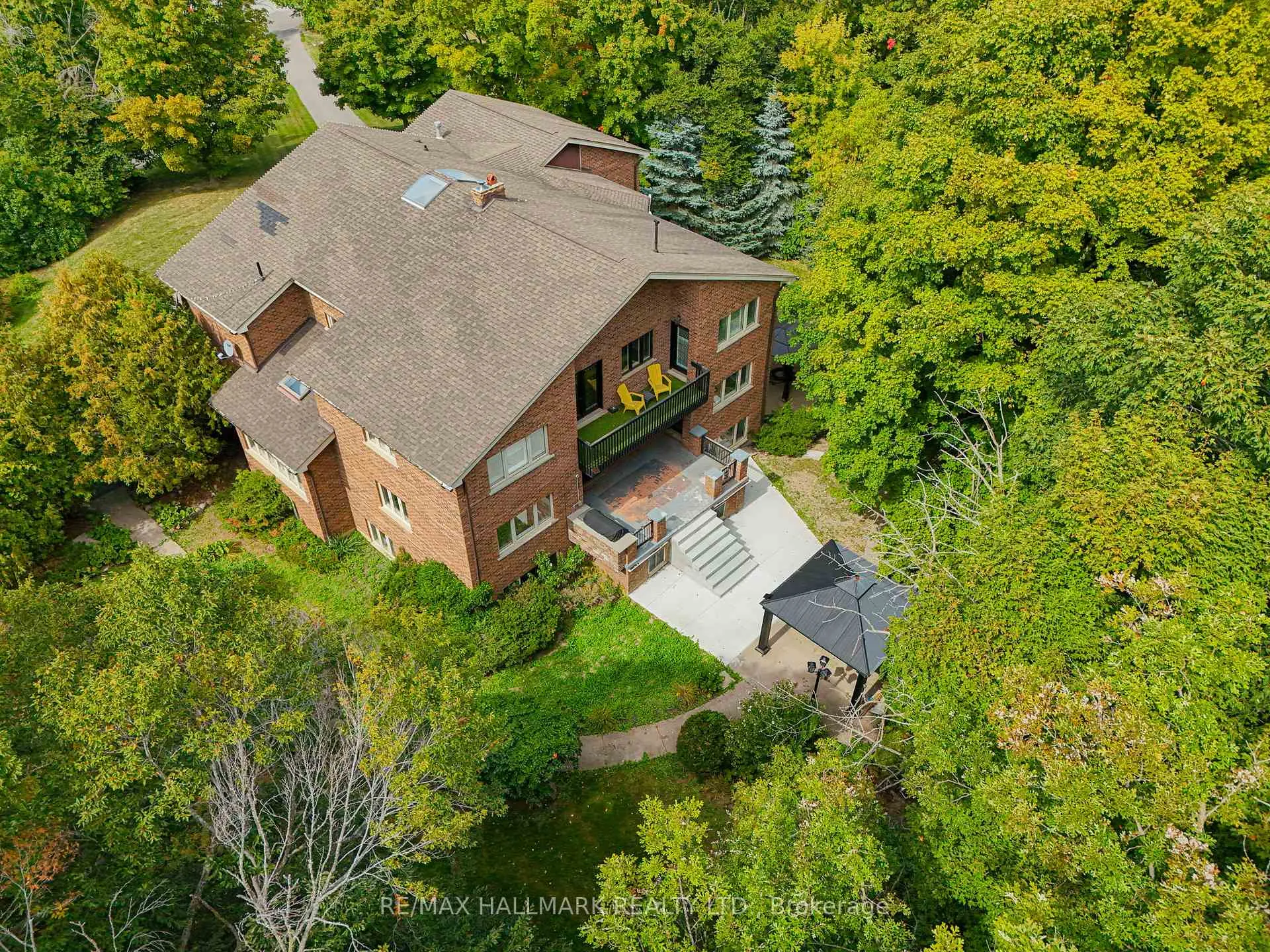 Photo 49 of 61 Petermar Drive, Vaughan, Vellore Village — HOMEH