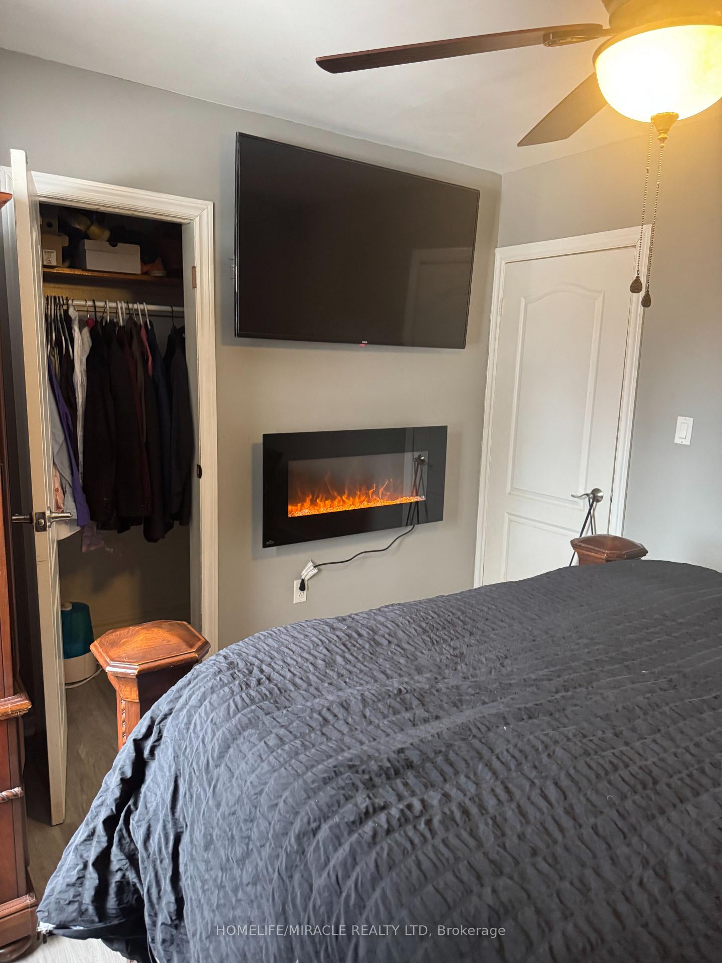 Photo 7 of Unit Upper Level, 52 Simpson ( Upper Level ) Avenue, Clarington, Bowmanville — HOMEH