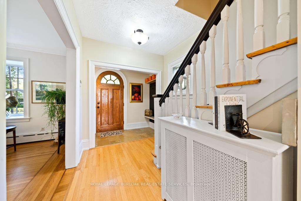 Photo 4 of 3104 First Street, Burlington, Roseland — HOMEH