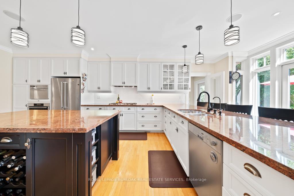 Photo 12 of 3104 First Street, Burlington, Roseland — HOMEH
